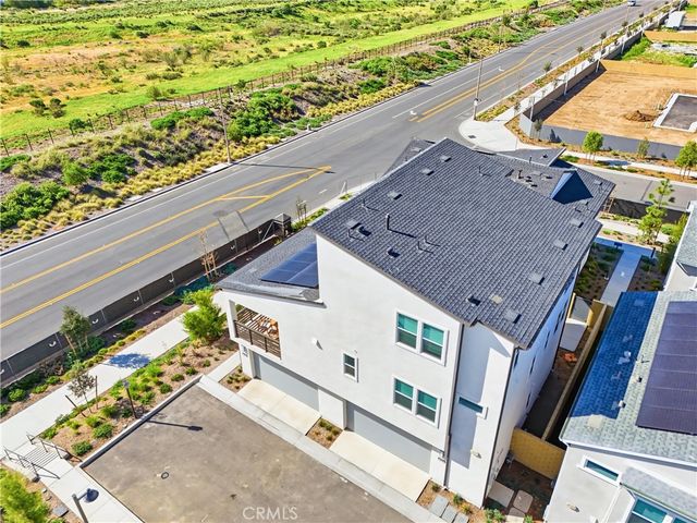 458 Loon, Irvine, CA 92618