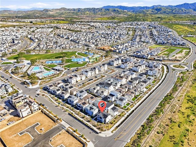 458 Loon, Irvine, CA 92618