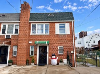 6143 157th Street, Flushing, NY 11367