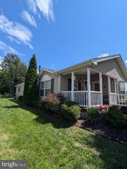106 KURT DR #106, Dover, DE 19901