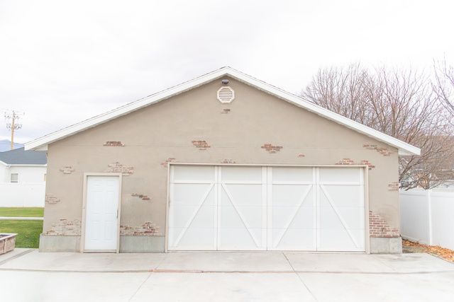 11817 S 3700 W, Riverton, UT 84065