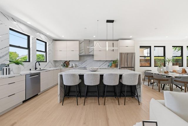 608 W Mc Kinley Avenue, Sunnyvale, CA 94086