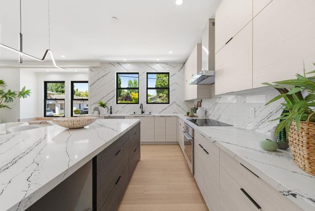 608 W Mc Kinley Avenue, Sunnyvale, CA 94086
