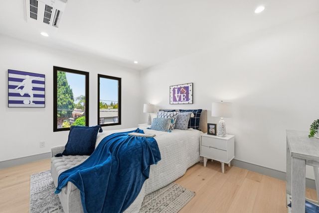 608 W Mc Kinley Avenue, Sunnyvale, CA 94086