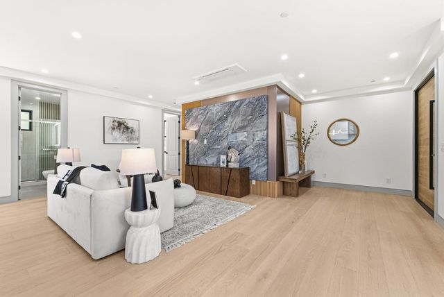 608 W Mc Kinley Avenue, Sunnyvale, CA 94086