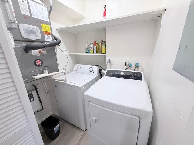 2117 E Bond Drive 1, West Palm Beach, FL 33415