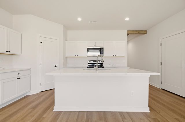 3408 E Thunder, Wichita, KS 67219
