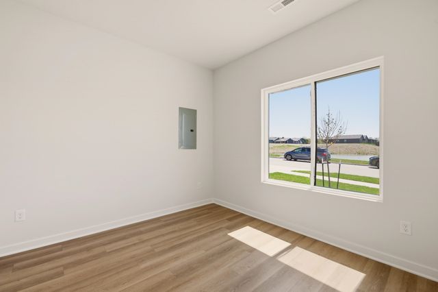 3408 E Thunder, Wichita, KS 67219