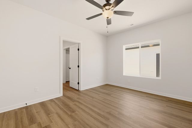 3408 E Thunder, Wichita, KS 67219