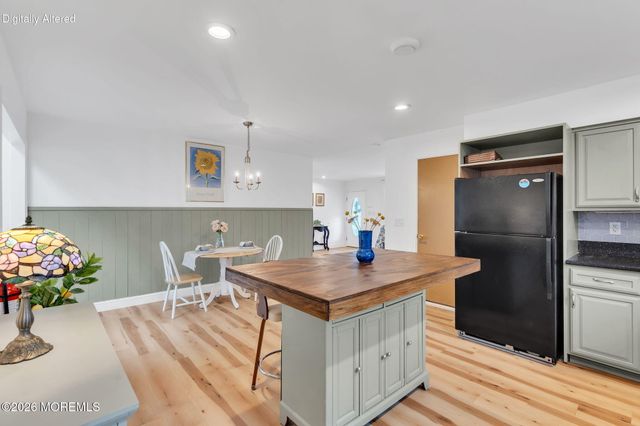 117 Inlet Avenue, Manahawkin, NJ 08050