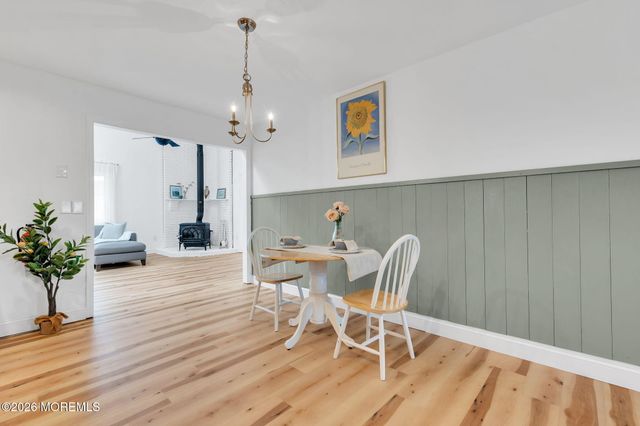 117 Inlet Avenue, Manahawkin, NJ 08050