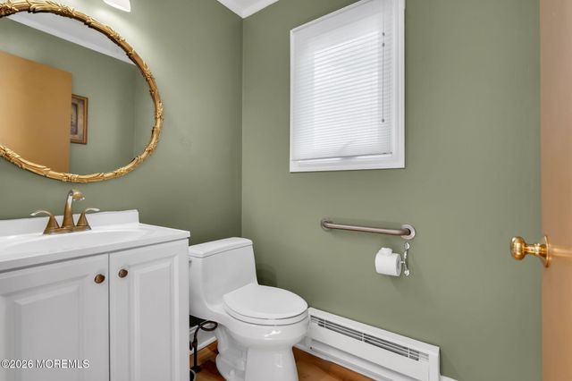 117 Inlet Avenue, Manahawkin, NJ 08050