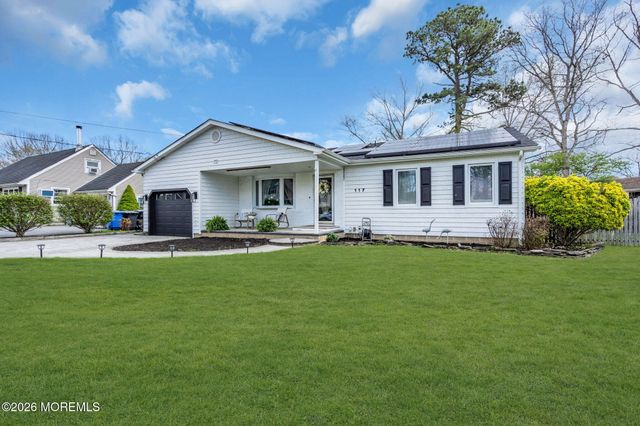 117 Inlet Avenue, Manahawkin, NJ 08050