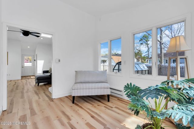 117 Inlet Avenue, Manahawkin, NJ 08050