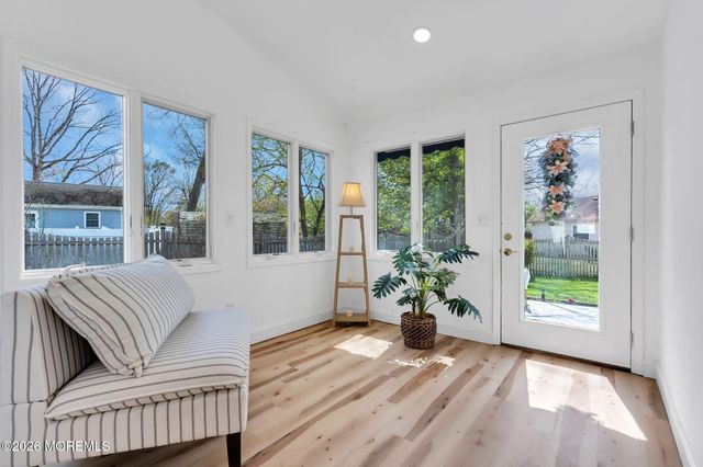 117 Inlet Avenue, Manahawkin, NJ 08050