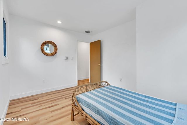 117 Inlet Avenue, Manahawkin, NJ 08050