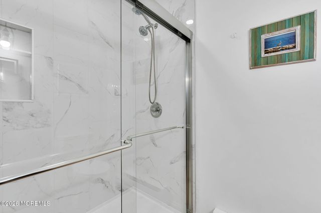 117 Inlet Avenue, Manahawkin, NJ 08050