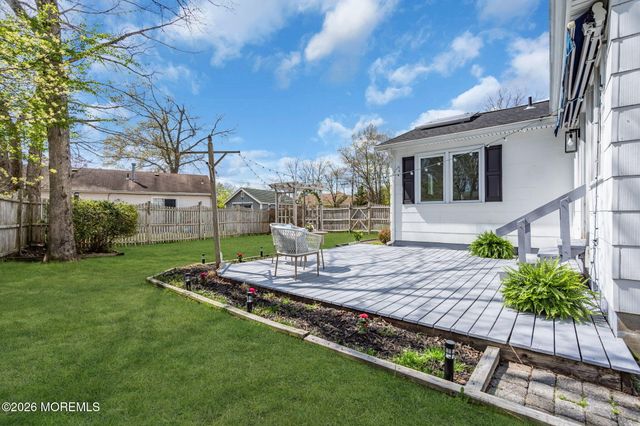 117 Inlet Avenue, Manahawkin, NJ 08050