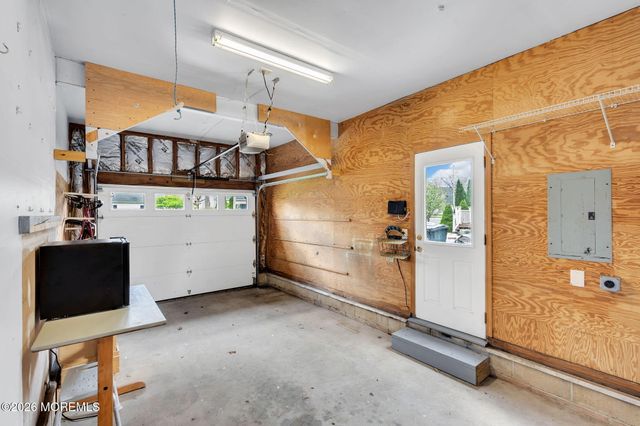 117 Inlet Avenue, Manahawkin, NJ 08050