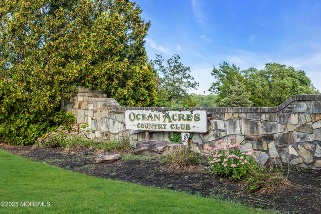 117 Inlet Avenue, Manahawkin, NJ 08050