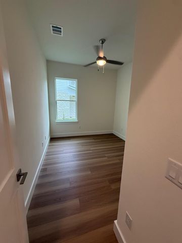 110 Firestone Place PL, Meadowlakes, TX 78654