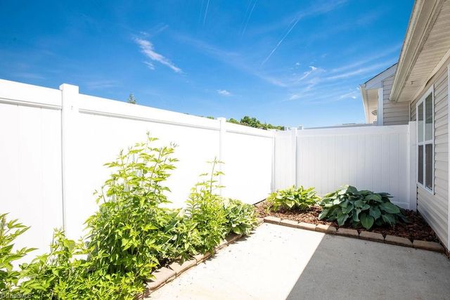 672 Chas Court, High Point, NC 27265