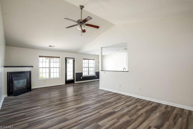 672 Chas Court, High Point, NC 27265