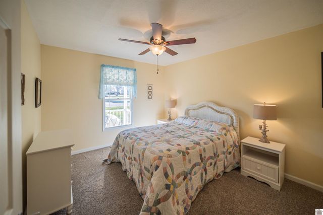 8265 Silver Ridge 3 B, West Paducah, KY 42086