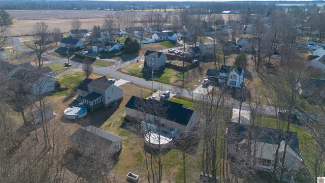 8265 Silver Ridge 3 B, West Paducah, KY 42086