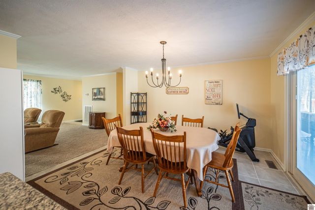 8265 Silver Ridge 3 B, West Paducah, KY 42086