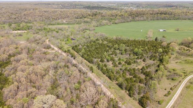 4940 Sellers Ford Road, Hartville, MO 65667