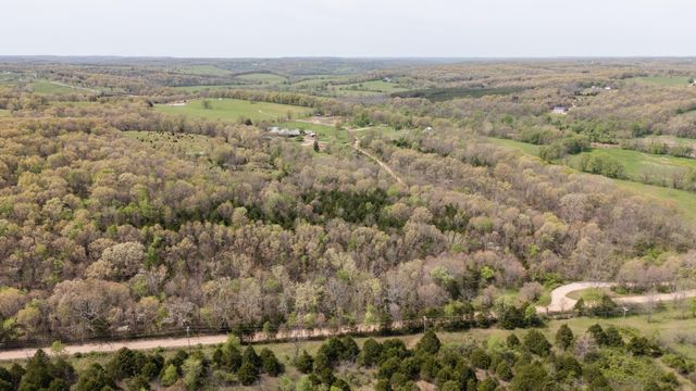 4940 Sellers Ford Road, Hartville, MO 65667
