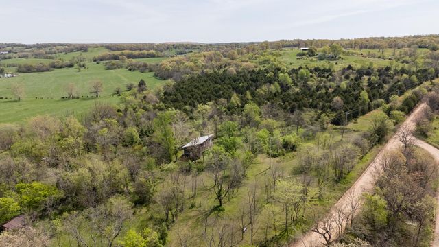 4940 Sellers Ford Road, Hartville, MO 65667