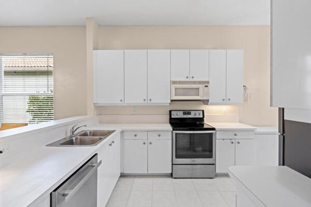 808 SW Munjack Circle, Port St. Lucie, Port St Lucie, FL 34986