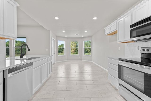 909 Indian Plains Road, Ardmore, OK 73401