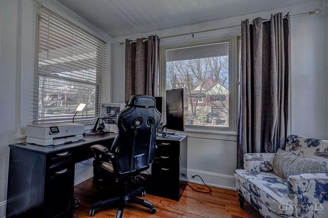 2635 Ocosta Avenue, Cincinnati, OH 45211