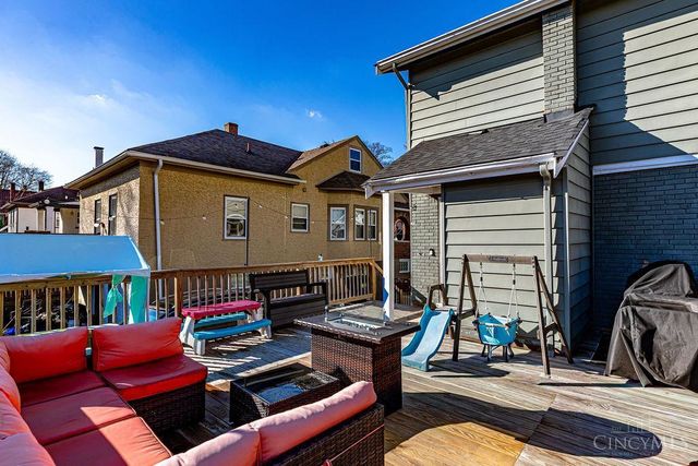 2635 Ocosta Avenue, Cincinnati, OH 45211