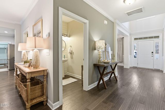 36 Peninsula Court, Clayton, NC 27520