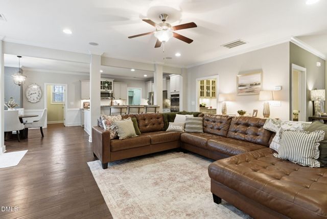 36 Peninsula Court, Clayton, NC 27520