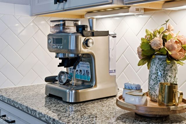 36 Peninsula Court, Clayton, NC 27520