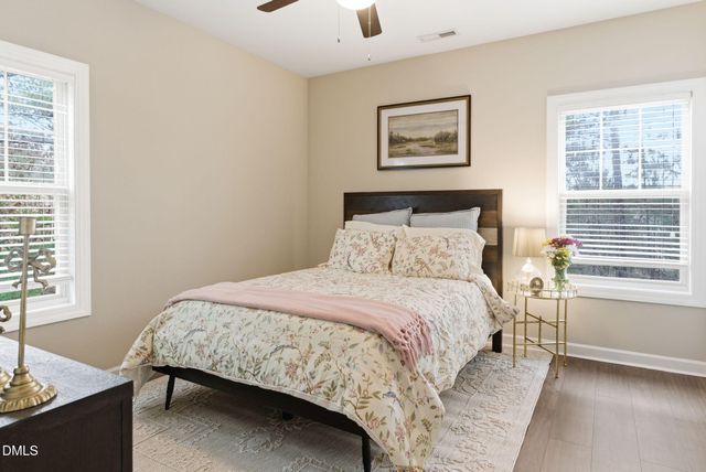 36 Peninsula Court, Clayton, NC 27520