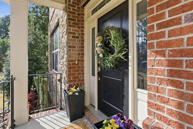 36 Peninsula Court, Clayton, NC 27520