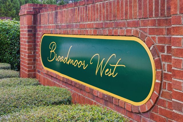 36 Peninsula Court, Clayton, NC 27520