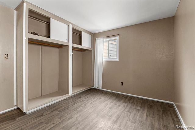 3907 Detroit Street, Dearborn Heights, MI 48125