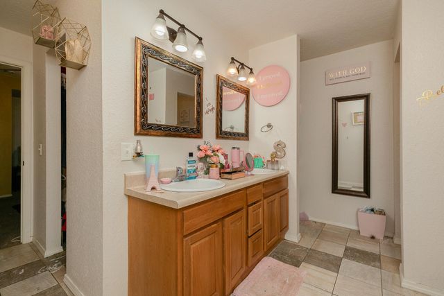 5441 Basswood Court West, Springfield, MO 65802