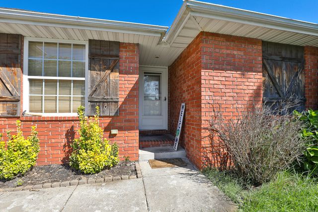 5441 Basswood Court West, Springfield, MO 65802