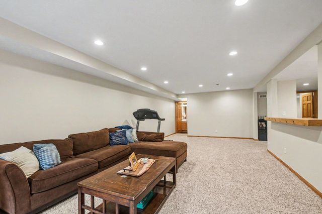 57175 Garnet Lane, Goshen, IN 46528