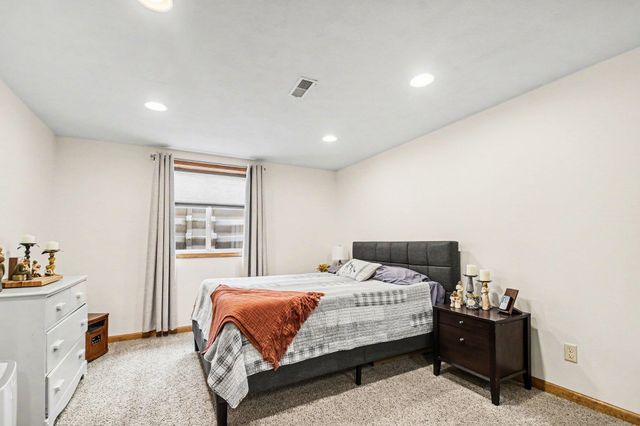 57175 Garnet Lane, Goshen, IN 46528