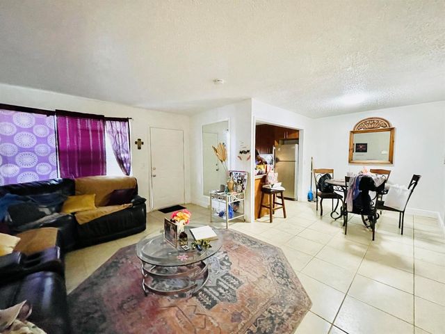 400 NW 65th Avenue 114, Margate, FL 33063
