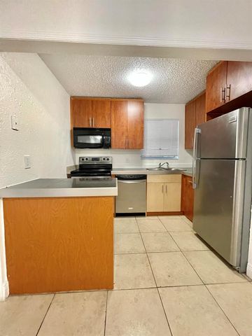 400 NW 65th Avenue 114, Margate, FL 33063